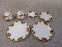 Royal Albert "Old Country Roses"