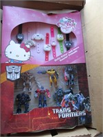 Hello Kitty and More Sanrio Friends / Transformers
