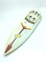 R.c. Boat W/ Booklet & Parts Inside