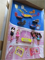 Hot Wheels / Barbie "Life in the Dreamhouse"