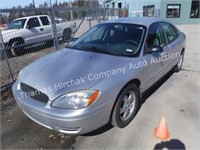 2004 Ford Taurus