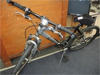 AUTHENTIC SCHWINN MOUNTAIN BIKE