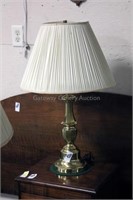 pair of brass talbe lamps
