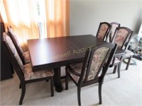 Dining table and 6 chairs