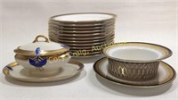 Twelve Spode Copelands porcelain plates