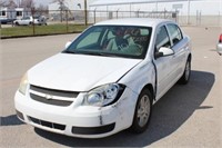 70 2006 Chevy Cobalt White