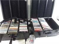 2 valises de rangement de CD + ou - 150 CDs