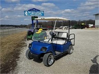 Yamaha gas powered golf cart +