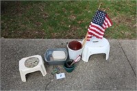 FOOT STOOL, PLASTIC CONTAINERS, US FLAG