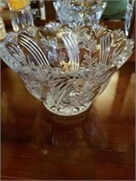 BEAUTIFUL LEAD CRYSTAL LARGE BOWL