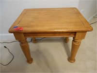 Light Oak Side Table With 1 Small Drawer