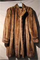 Yudofsky Furriers Ladies Mink Coat - Large