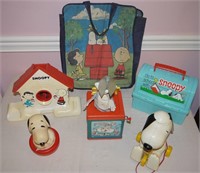 6 Items - Snoopy Bag / Snoopy Lunch Box / Snoopy