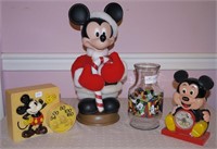 4 Items - Mickey Mouse Radio / Mickey Mouse Clock