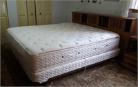 King Bed And Frame And Head Board