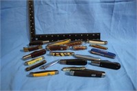 Large Lot of Vintage Pocket Knives Barlow Case