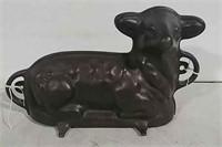 Griswold 866 Lamb Mold (921/922)