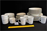 41 Pc. Lot of Dishes 8 Large Bowls, 8 Large