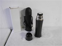 Brand new hot / cold tumbler with carrying case