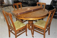 Oak Dining Table & Four Chairs; Two Extra Leaves