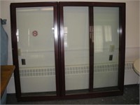 Glass Cubical Divider 65 x 99 Inch