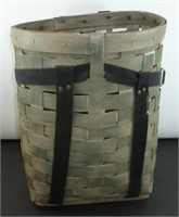 Nice Trapper's Pack Basket - 20" Tall x 15" Wide