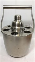Stainless steel martini shaker, carrier/ice