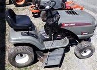 Craftsman LT1000 18.5HP 42” riding lawn mower