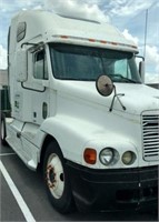 2000 Freightliner FLC