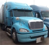 2008 Freightliner Truck