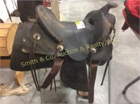 Small Saddle with High Back Seat