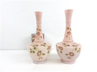 2 vases en verre roses peint à la main