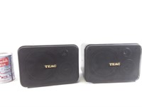 2 hauts-parleurs Teac LS-X660 loudspeakers