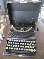 Vintage Remington Portable typewriter