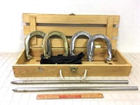 COMPLETE SET OF HORSESHOES & CASE