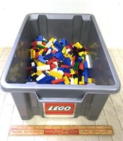 BOX OF MODERN LEGO