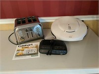KT- 2nd lot of 3 Small Kitchen Appliances