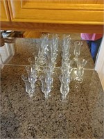 KT-Set of 13 Crystal Parfait Glasses