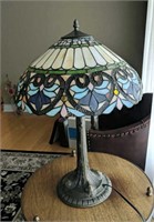 LR- Tiffany Style Table Lamp