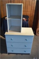 Small 3 drawer dresser and bookshelf