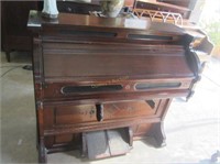 Mason & Hamlin Victorian Pump Organ