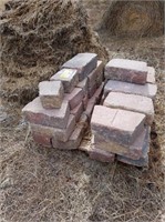 (1) Pallet of Patio Blocks