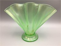Green fan stretch glass vase