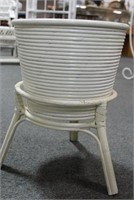 WICKER POT AND PLANT STAND 10 1/2" ROUND X 14"