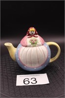 Fat Lady Teapot