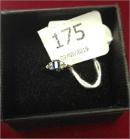 18crt sapphire & diamond ring.