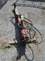 Cross 3 Pt. Log Splitter