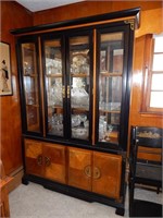 Vintage Oriental Style Curio Cabinet / Hutch