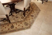 Octagonal Rug in Dining Room