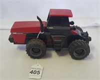 ERTL Case IH 4994 Batter Operated Tractor